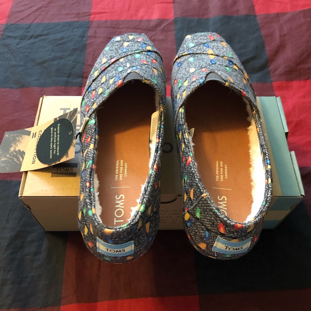 TOMS Classic Charcoal Glow in the Dark Tree Lights